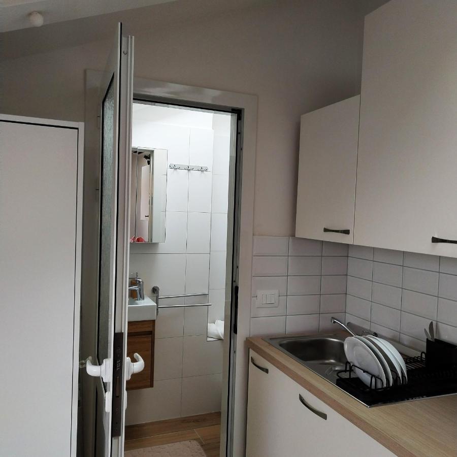Studio Apartments Dalla Nonna Rovinj Exterior photo